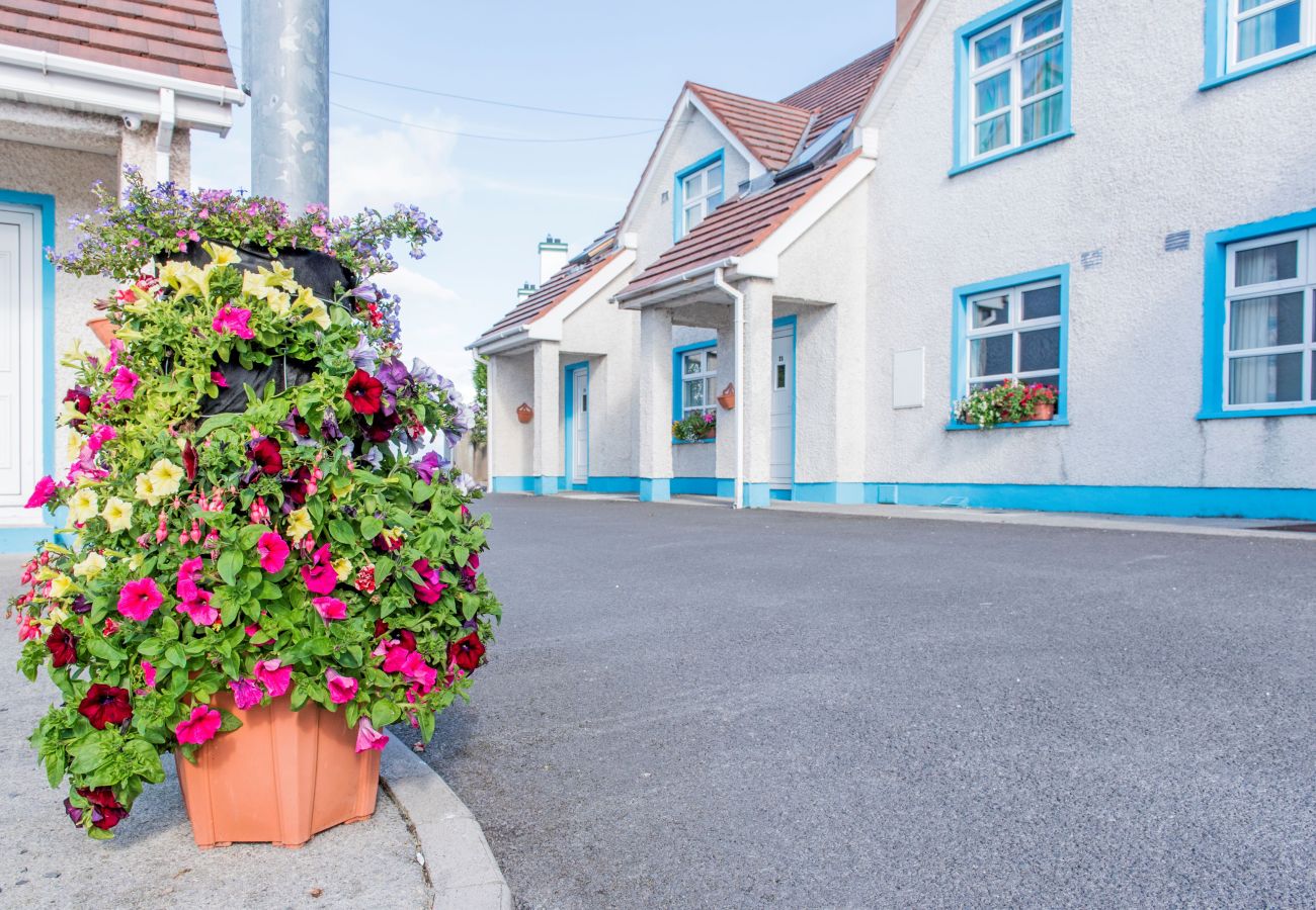 Ferienhaus in Bundoran - Marine View 3bed. Townhouse