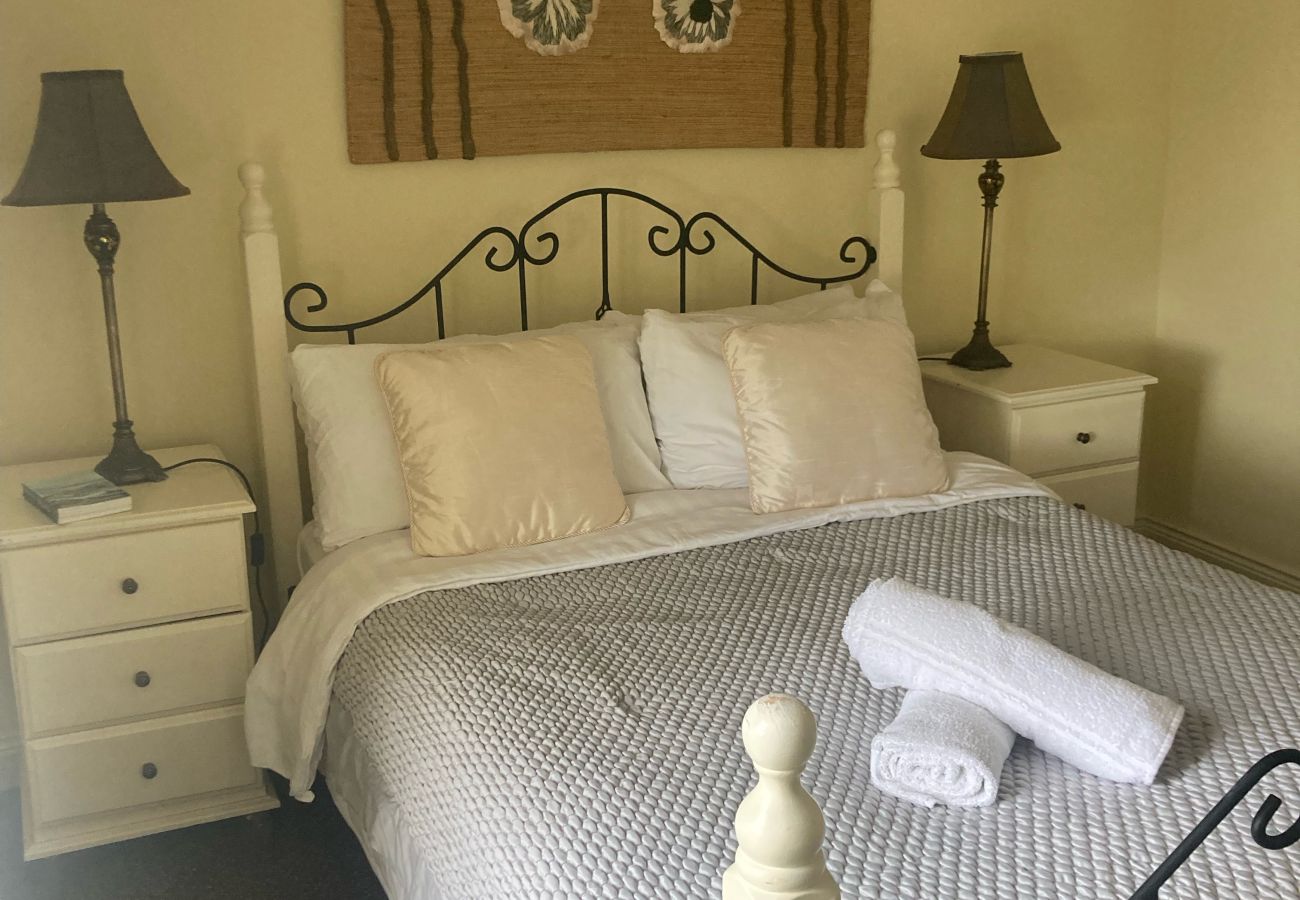 Rent by room in Kinlough - The CourtHouse Doble Bedroom